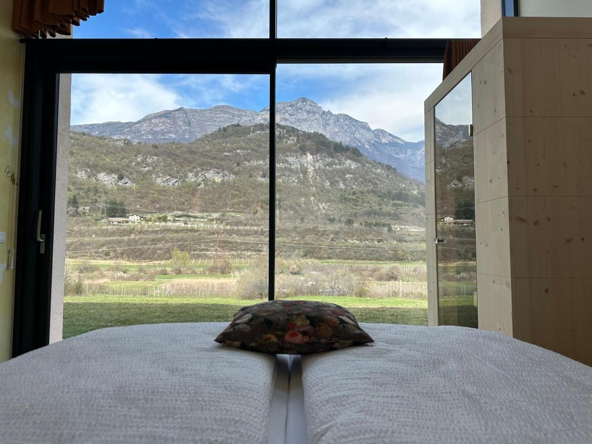 Agritur La Corte Dei Ciliegi Trento Bagian luar foto
