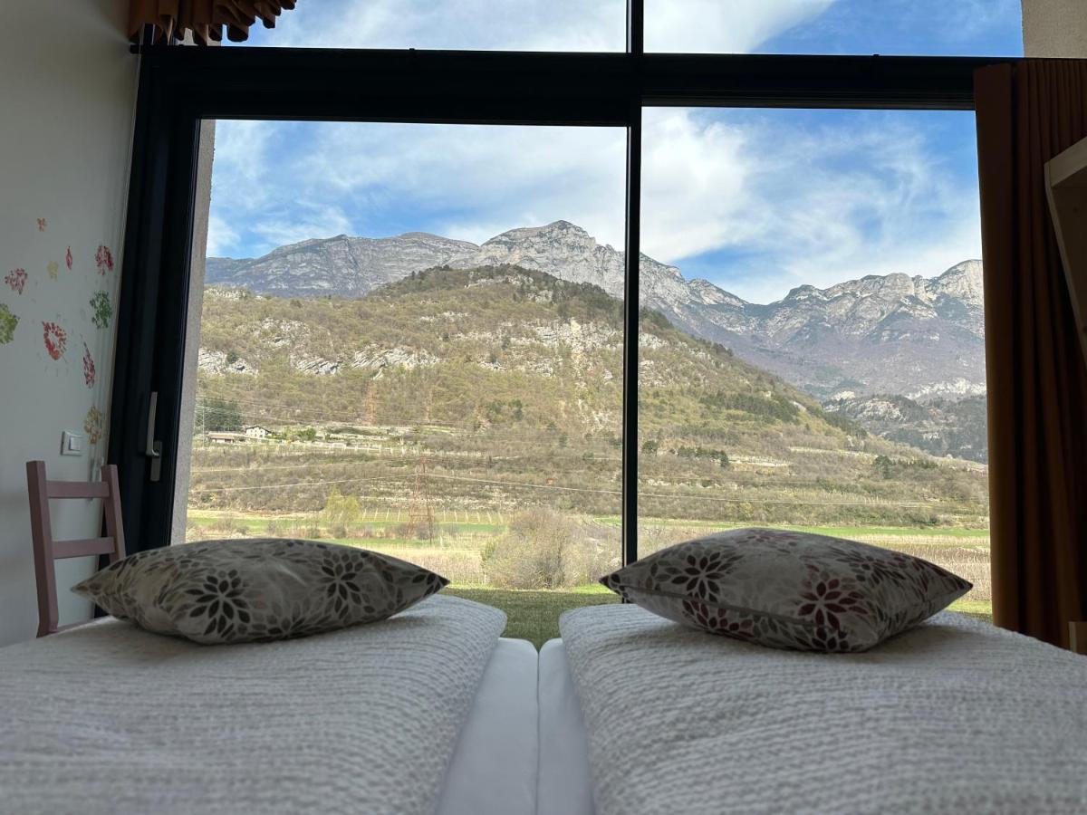 Agritur La Corte Dei Ciliegi Trento Bagian luar foto